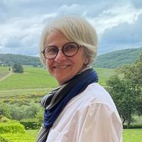 Pasfoto Corine Giron