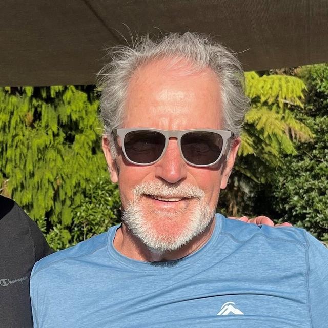 Pasfoto Barry Hughes